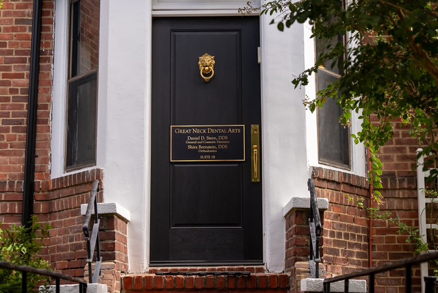 Dentist in Great Neck